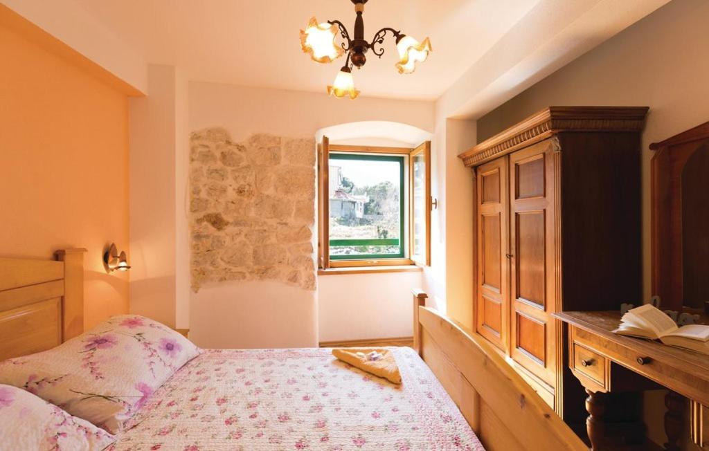Vacation Apartments Feniks Tucepi Exterior photo